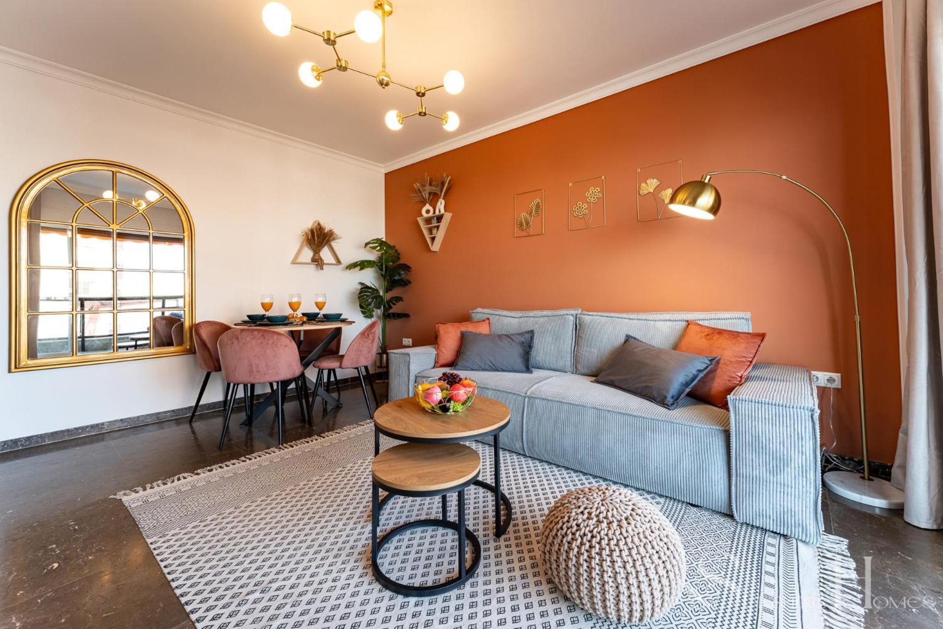 First Line , Cosy And Comfortable + Swimming Pool Τορρεμολίνος Εξωτερικό φωτογραφία