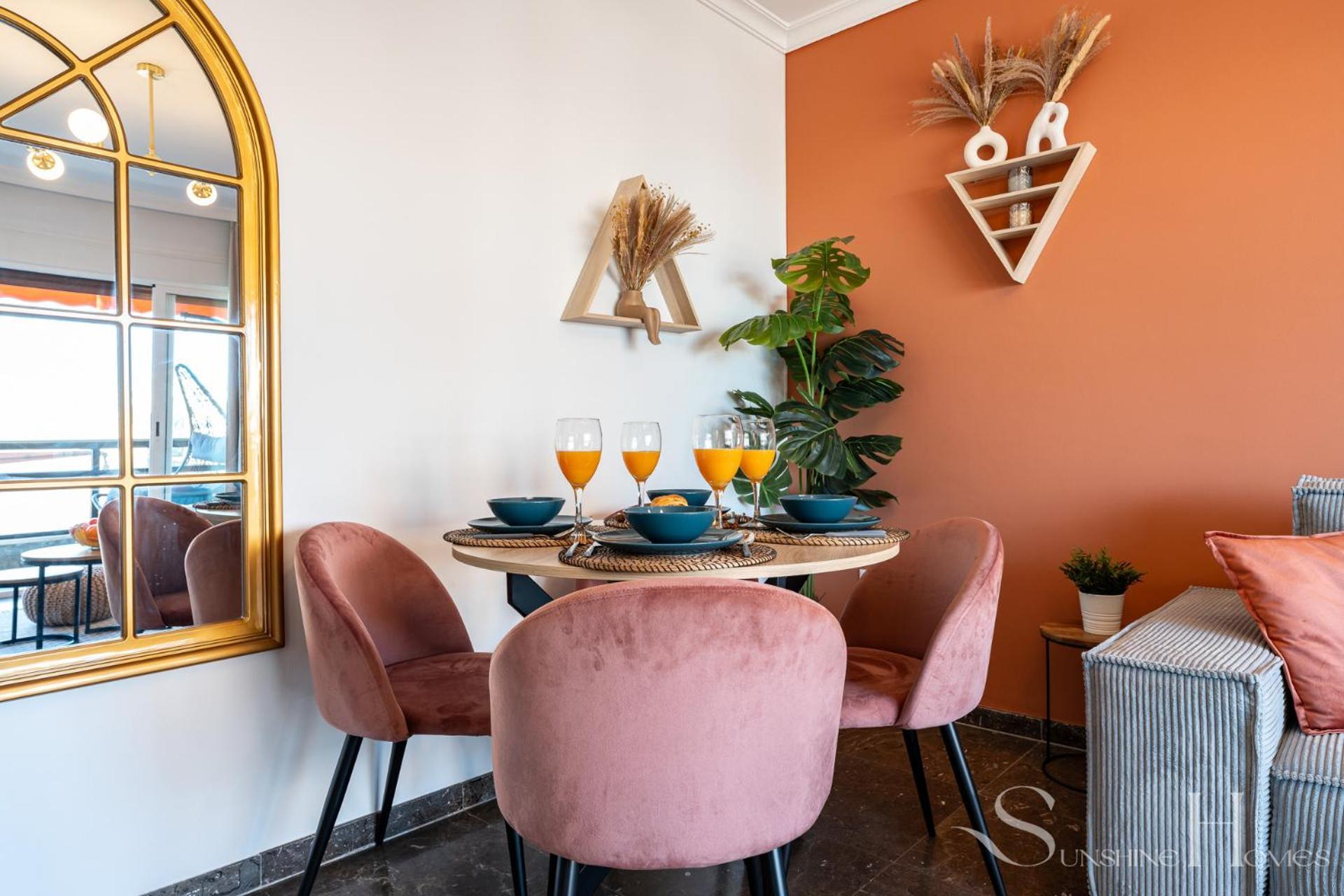 First Line , Cosy And Comfortable + Swimming Pool Τορρεμολίνος Εξωτερικό φωτογραφία