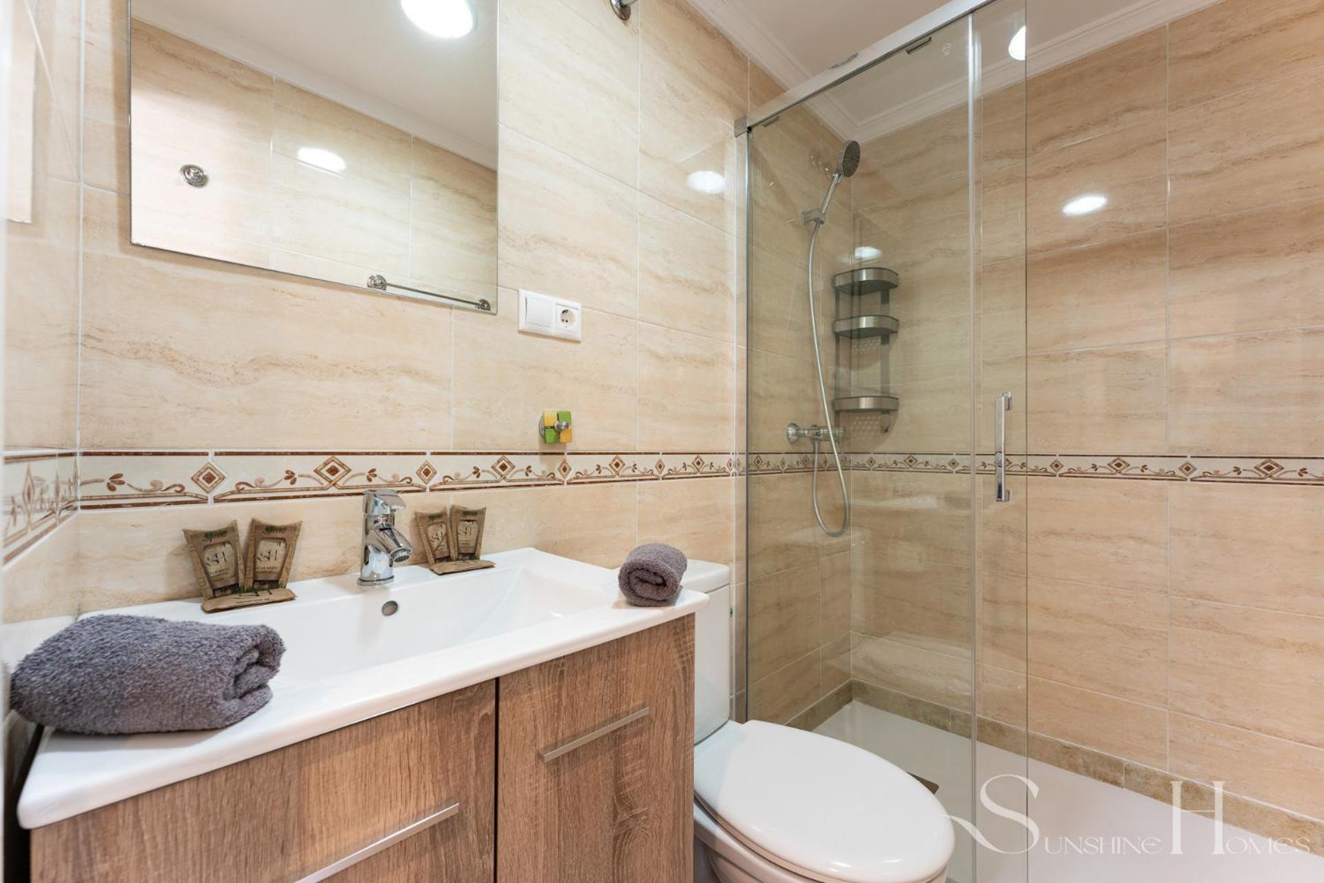 First Line , Cosy And Comfortable + Swimming Pool Τορρεμολίνος Εξωτερικό φωτογραφία